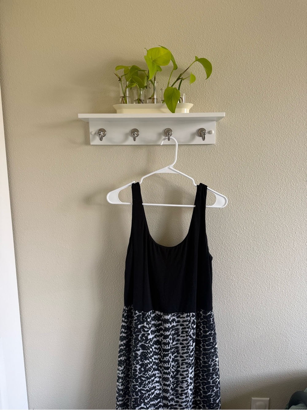 Vince Camuto Black Tank Top Dress with Monochrome Printed Skirt